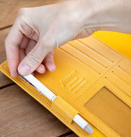 Filofax Finsbury A5 Leather Organizer - Mustard