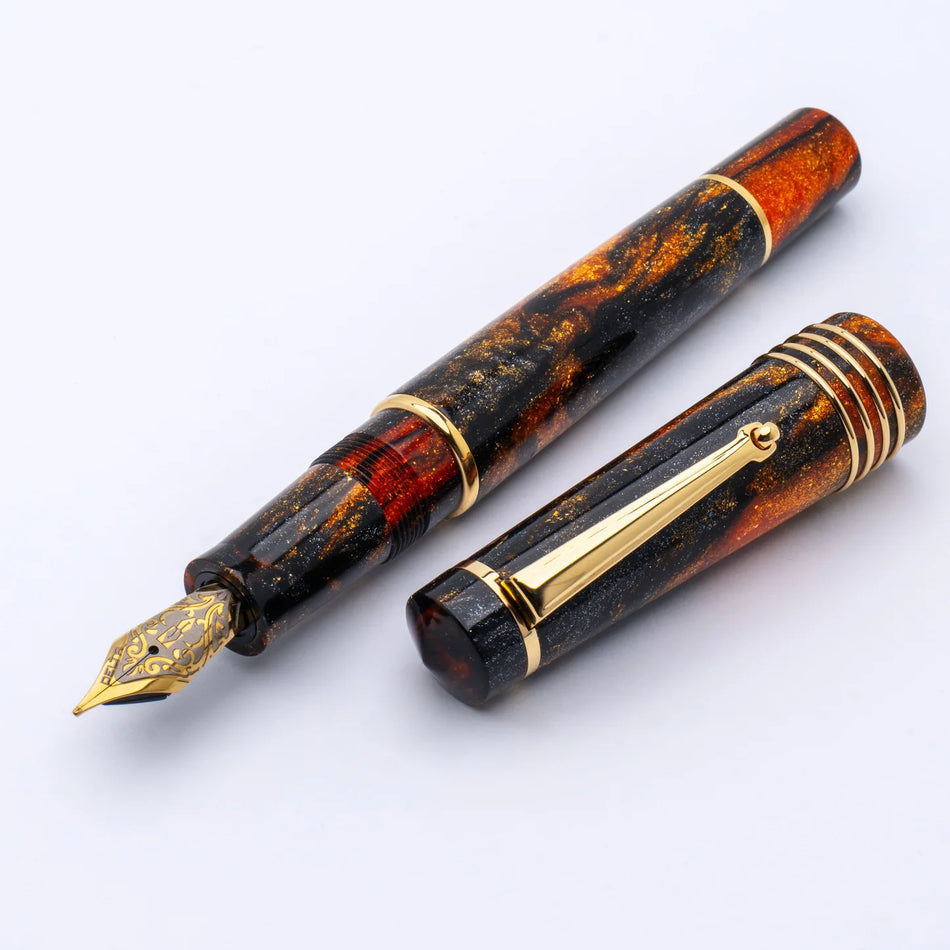 Delta DV Original Mid-Size Fountain Pen - Glow Up ORO