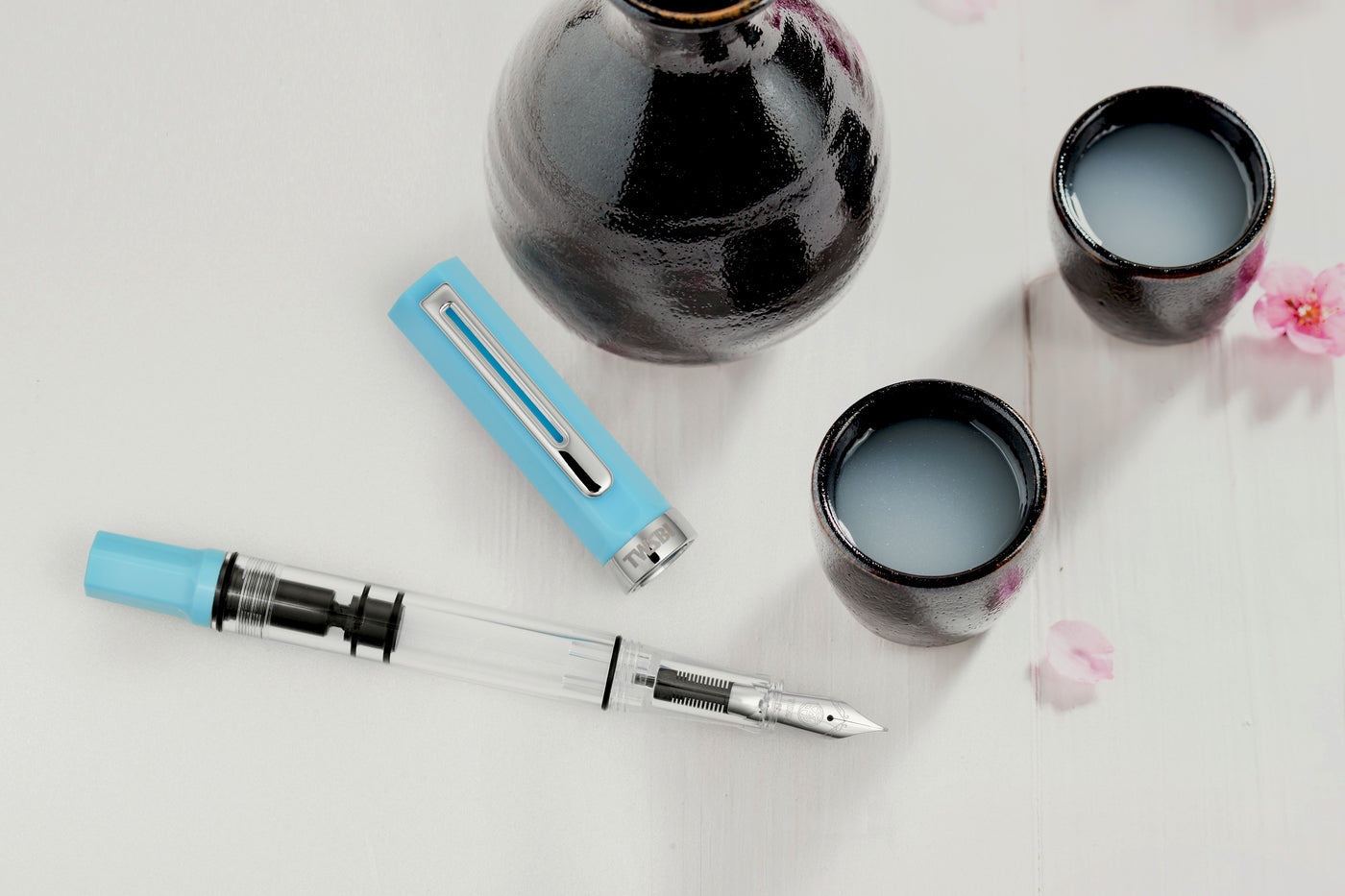 Twsbi ECO Fountain Pen - Sky Blue (d)