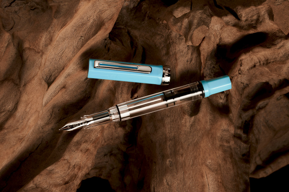 Twsbi ECO Fountain Pen - Sky Blue (d)