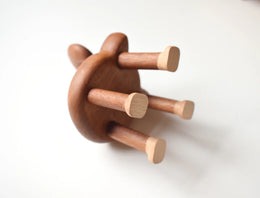 Senser Woodcraft Shiba Inu Holder