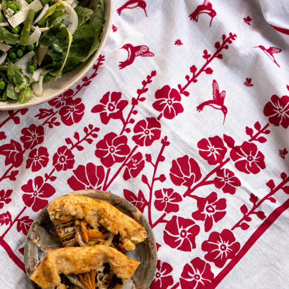 Kei & Molly Flour Sack Dish Towel - Hummingbirds