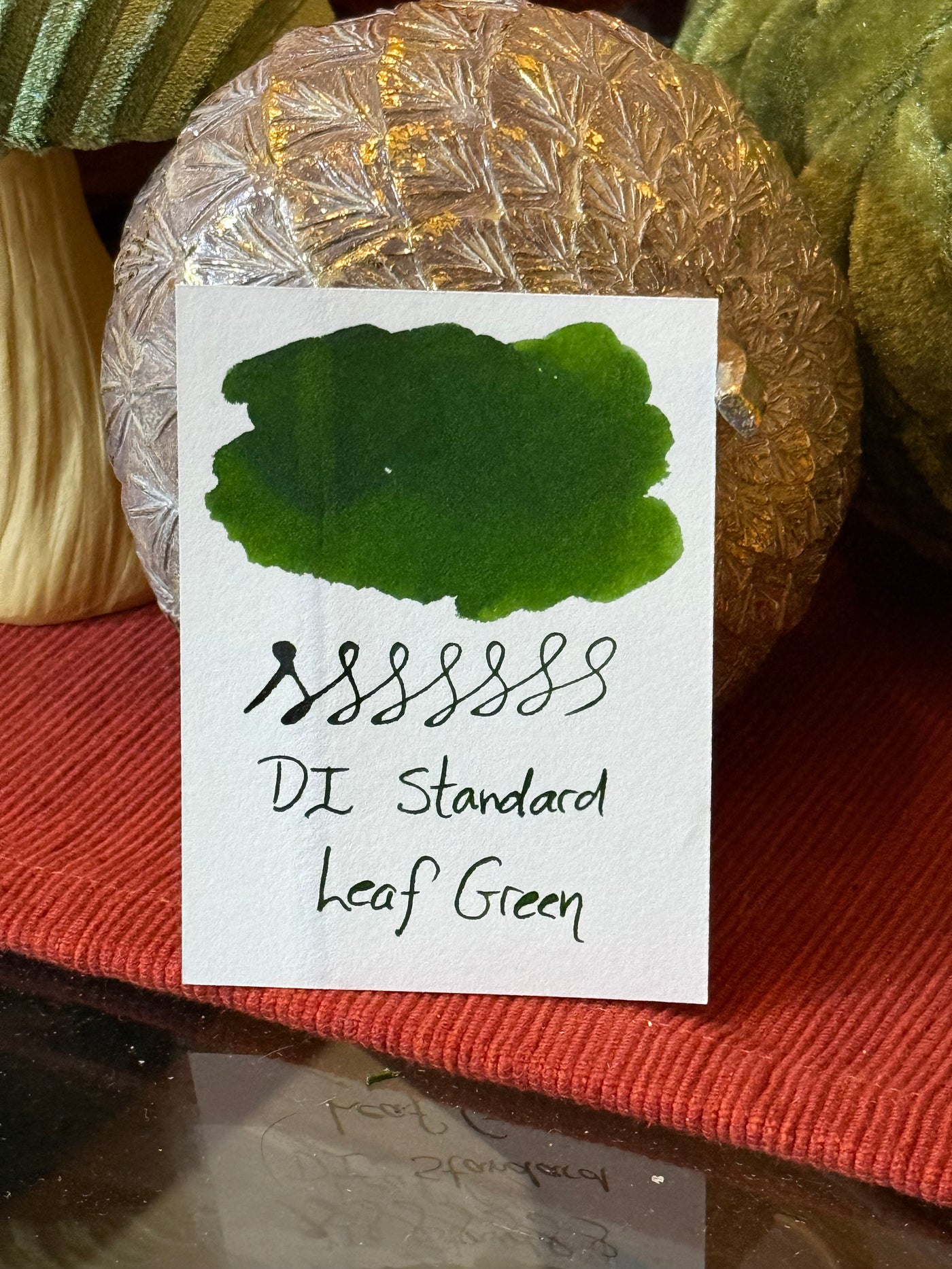 Dominant Industry Fountain Pen Ink - Leaf Green