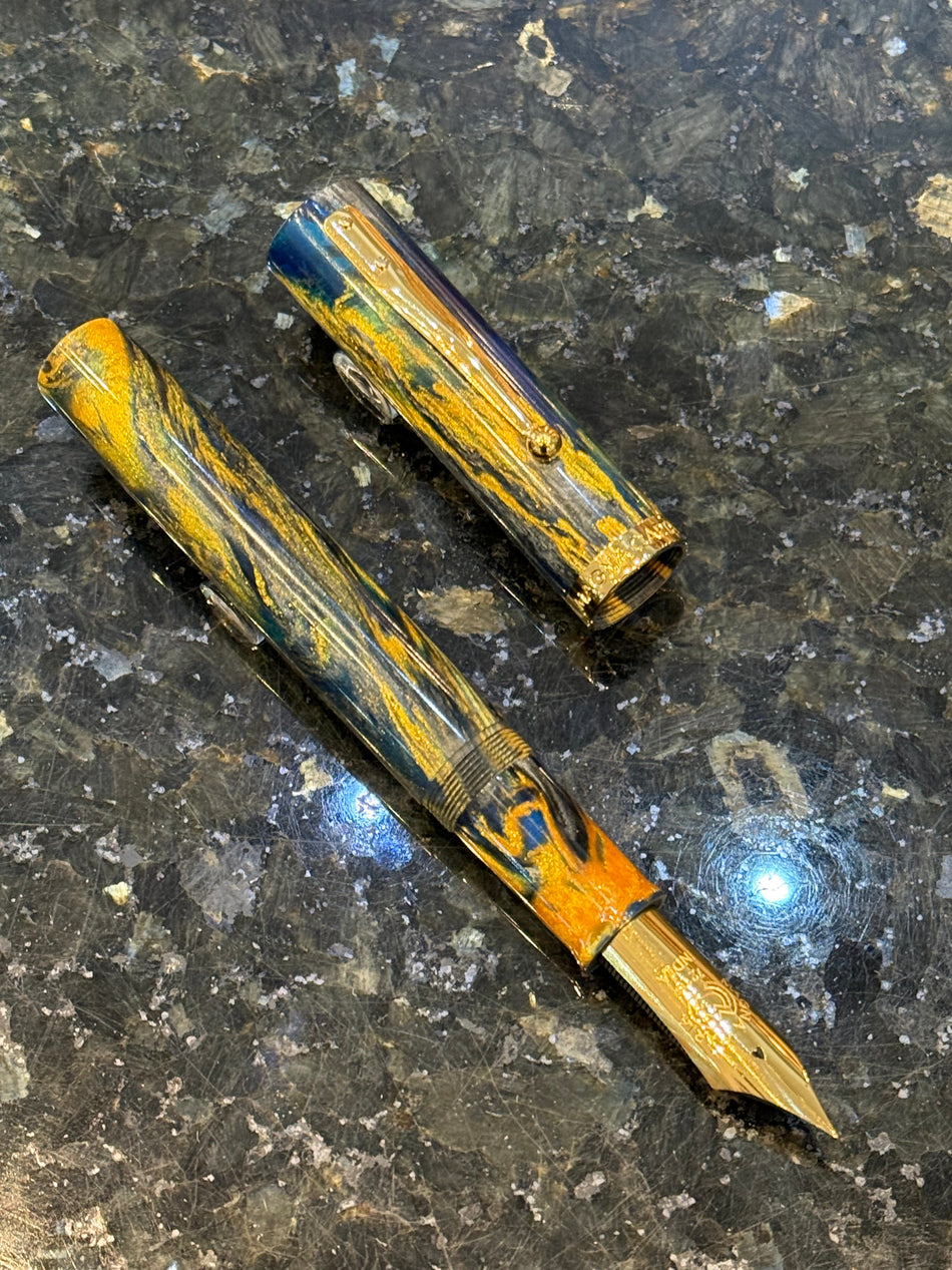 Magna Carta Mag 1000 Oversized Fountain Pen - PRE-LOVED