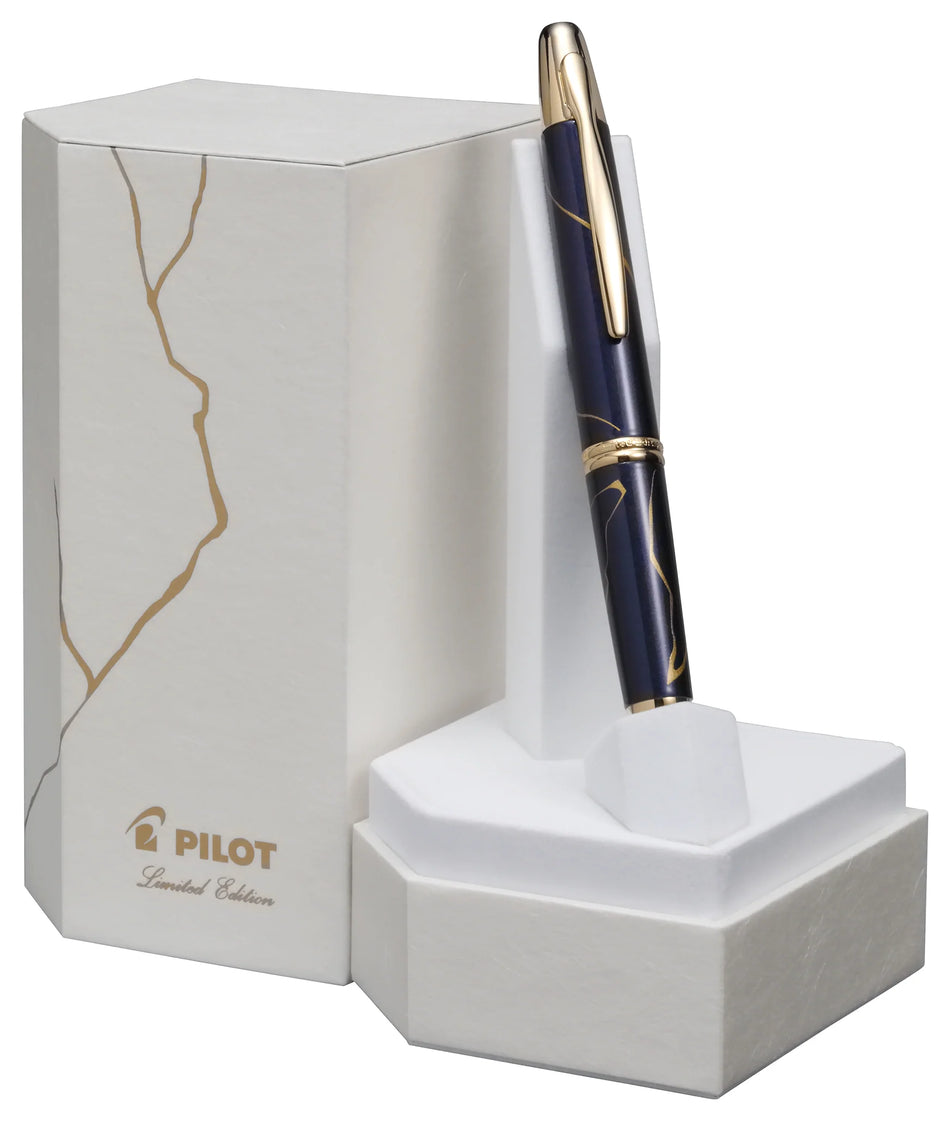 Pilot Vanishing Point Fountain Pen - Golden Journey (2026 Limited Edition)