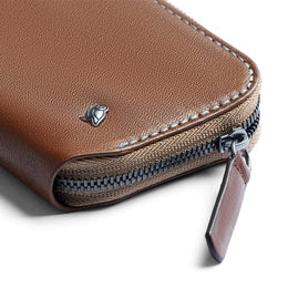 Bellroy Folio Mini - Hazelnut