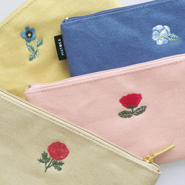 Matoka Miyuki Matsuo Embroidered Pen Case - Amy