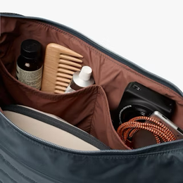 Bellroy Laneway Crescent Bag 7L - Blue Steel