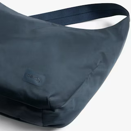 Bellroy Laneway Crescent Bag 7L - Blue Steel