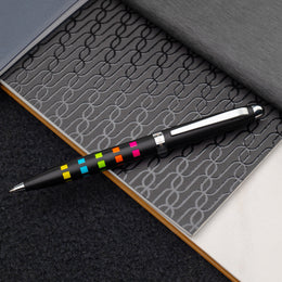 Monteverde Illusia Gel Ink pen with Triangle shapes