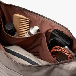 Bellroy Laneway Crescent Bag 7L - Fawn