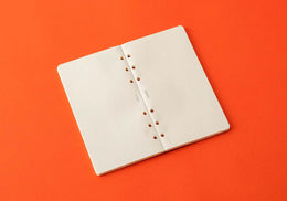PLOTTER 5mm Dot Grid Memo Pad (80 Sheets) - Bible Size