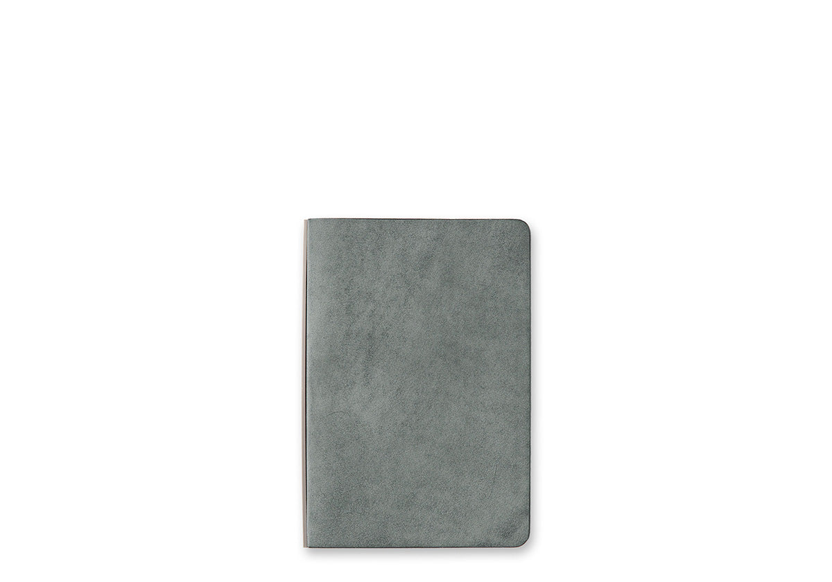PLOTTER Shiranami 6-Ring Leather Binder Mini