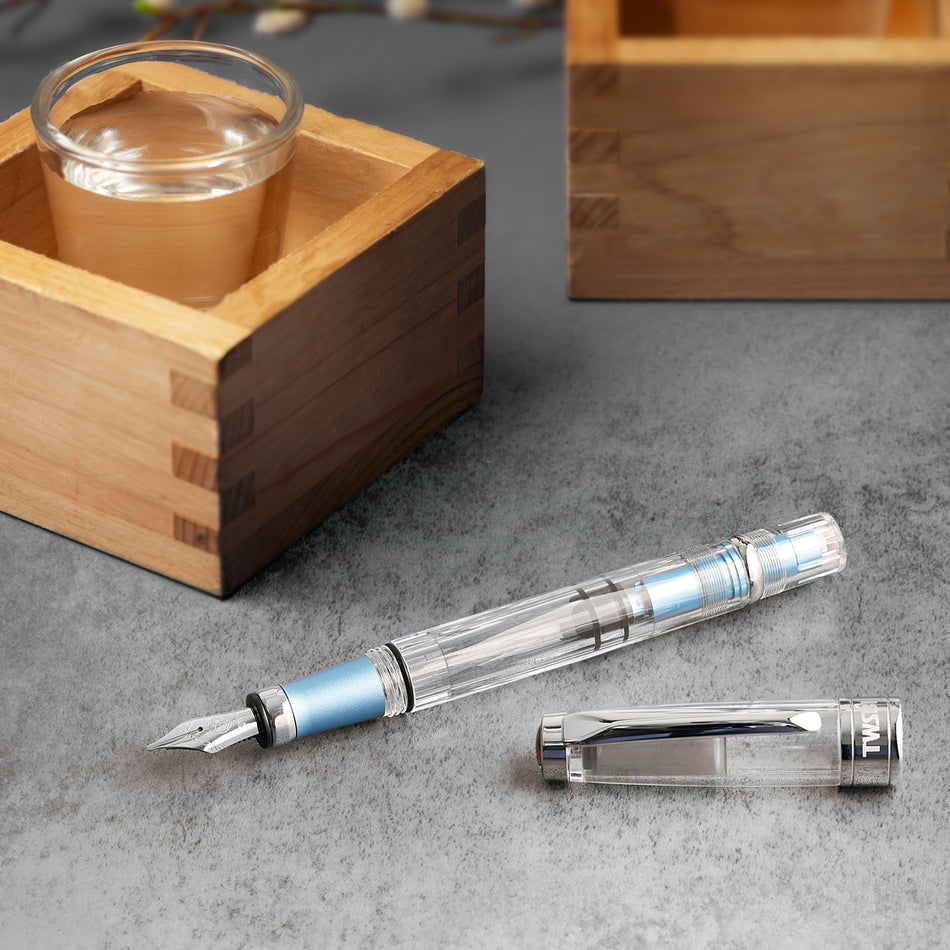 Twsbi Diamond 580ALR Fountain Pen - Iceberg Blue (d)