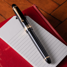 Pilot Custom 743 Fountain Pen - Black with Gold Trim