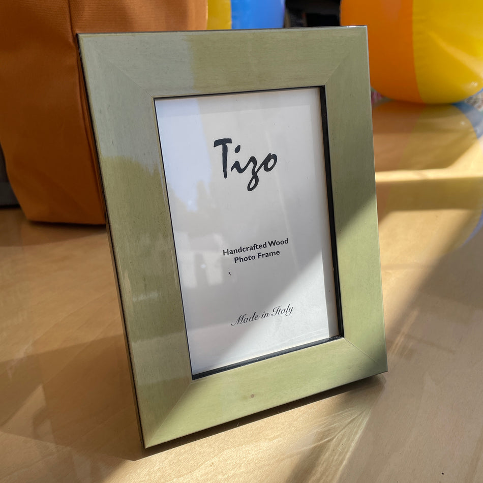Tizo Handcrafted Wooden Picture Frame - Pistachio