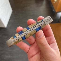 Laguiole Folding Knife - Cactus Wood and Blue Resin (10cm)